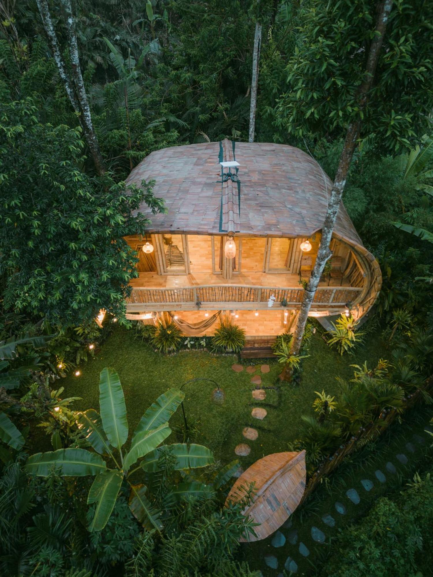 Alamvaya Bali Bamboo House Villa Sidemen  Exterior photo