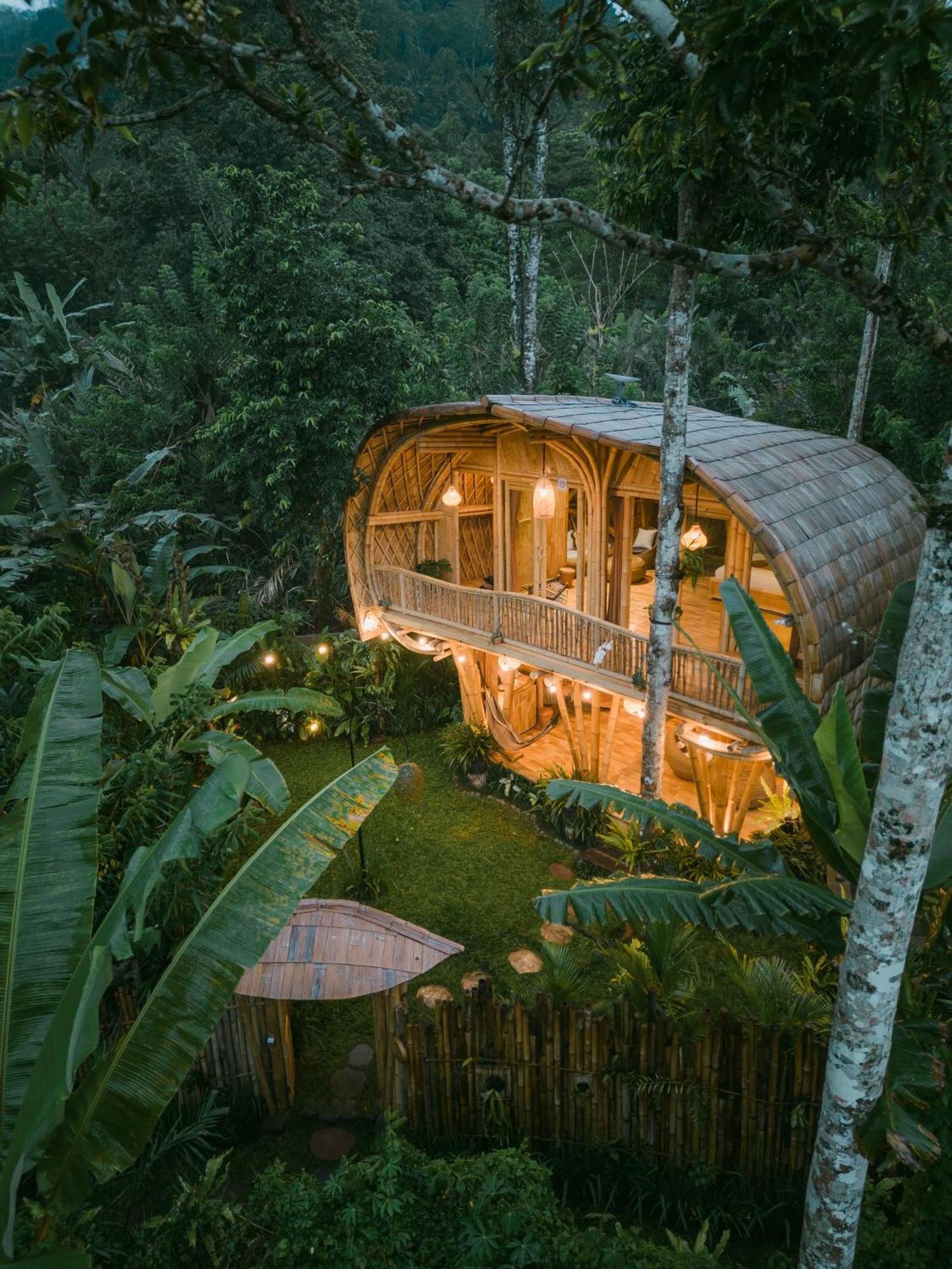 Alamvaya Bali Bamboo House Villa Sidemen  Exterior photo