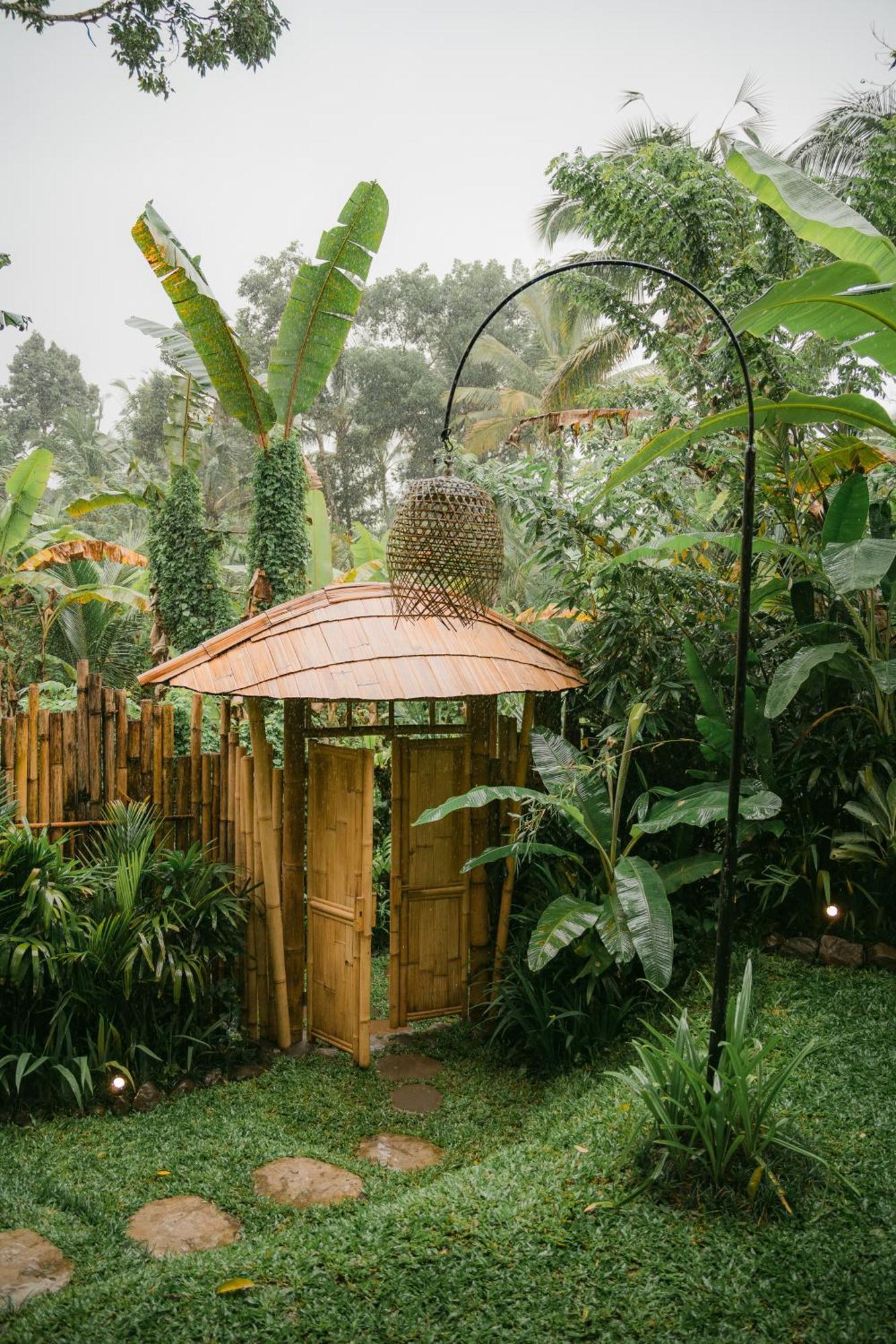 Alamvaya Bali Bamboo House Villa Sidemen  Exterior photo