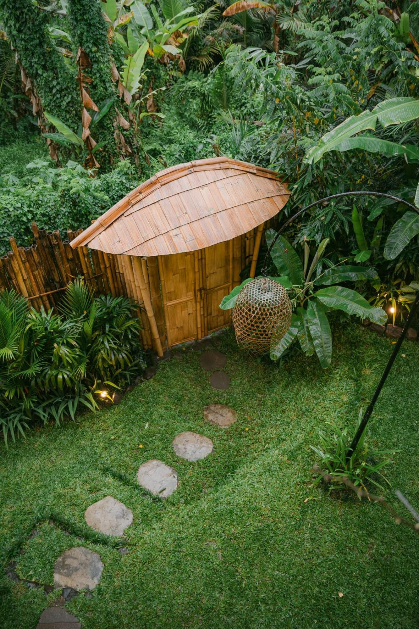Alamvaya Bali Bamboo House Villa Sidemen  Exterior photo