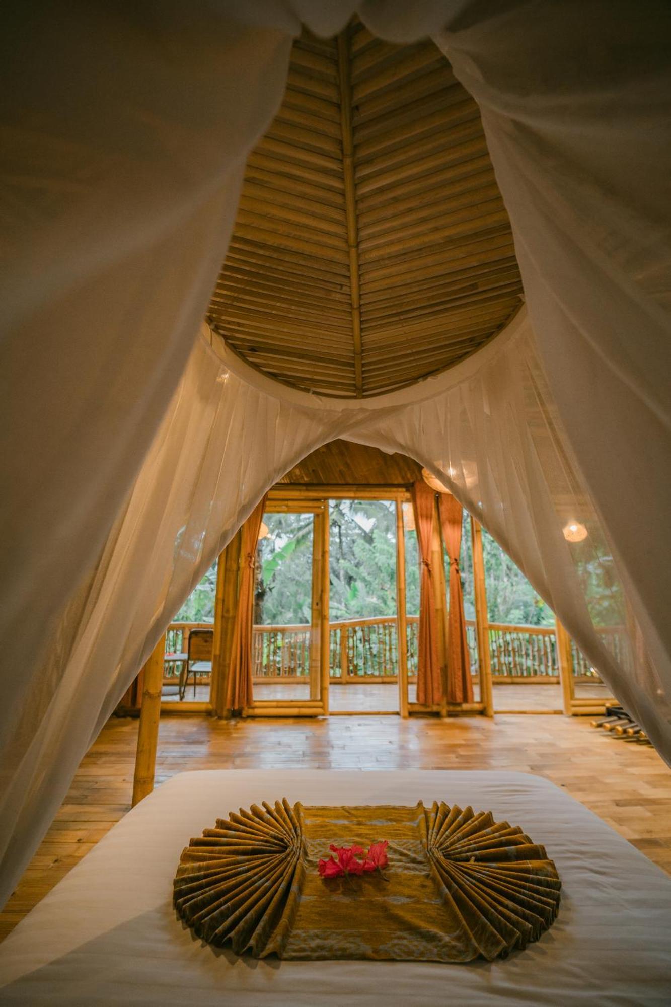 Alamvaya Bali Bamboo House Villa Sidemen  Exterior photo