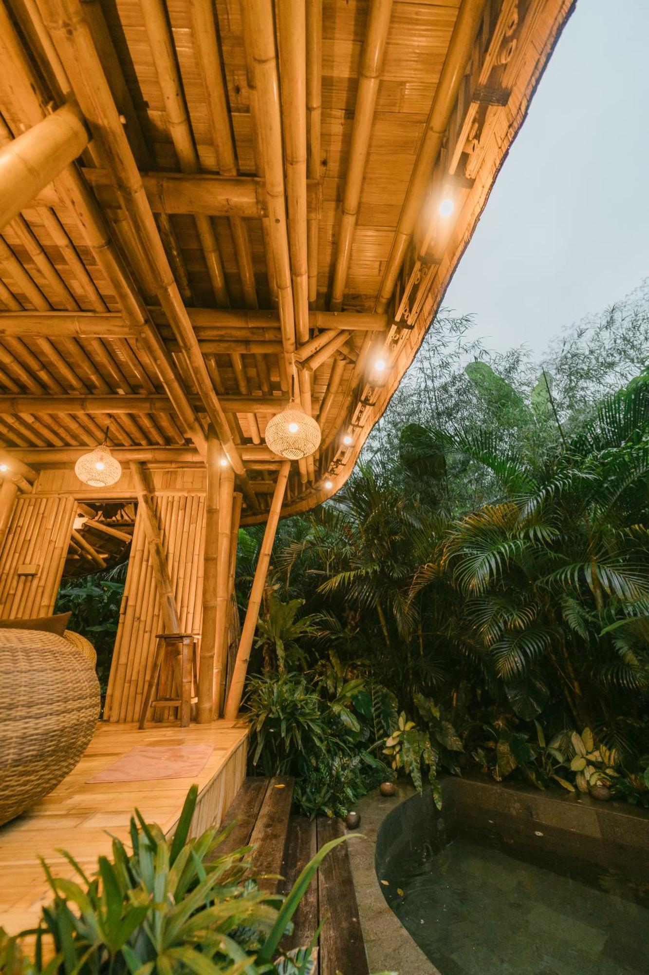 Alamvaya Bali Bamboo House Villa Sidemen  Exterior photo